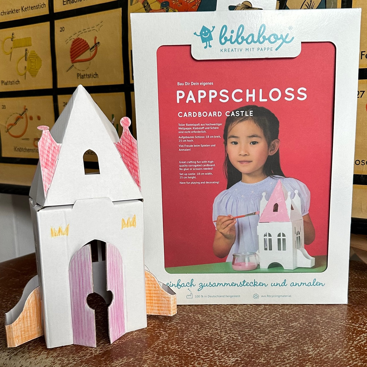 kleines schloss aus pappe zum basteln und bemalen von bibabox bei nordicsoul