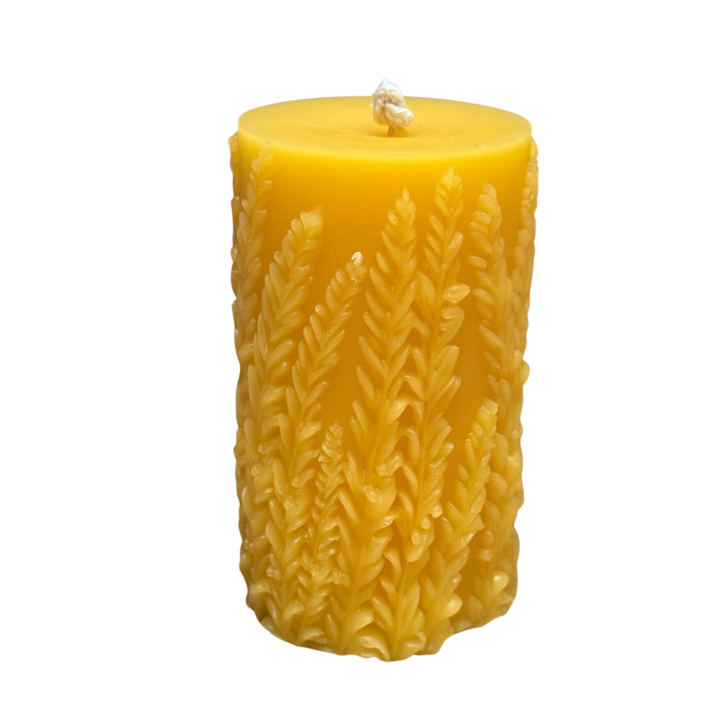 Stumpkerze mit Heide Relief aus Bienenwachs natur.