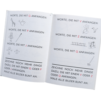 Ein Lernbuch zum Schreiben und Lesen lernen. ABC - Hurra wir lesen! Hurra wir schreiben! Seite zum Buchstaben lernen und Nachzeichnen. 