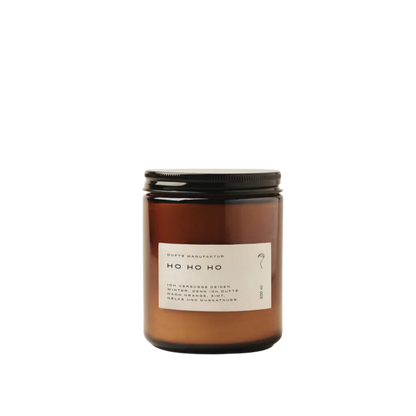 Eine Duftkerze aus Rapswachs mit einem Holzdocht. Ho Ho Ho, es riecht nach Weihnachten.