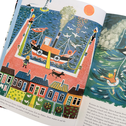 Eine Hafenstadt mit Kapitänshäusern, einem Hafen und dem Fischkutter von Kapitän Bommel.