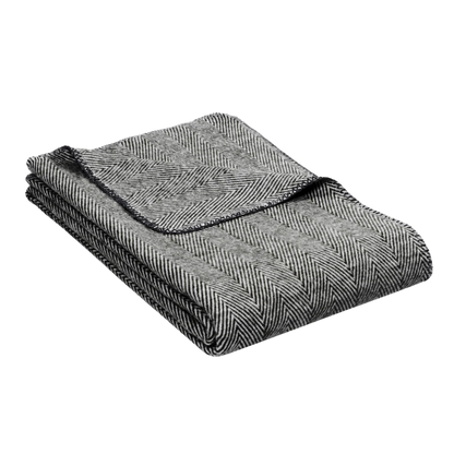 Baumwolldecke Finn in schwarz und Fischgrät Muster.