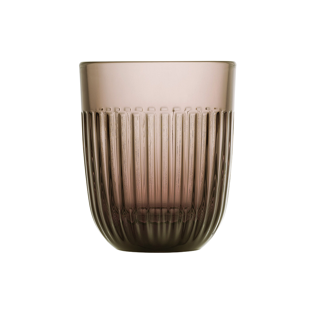 Trinkglas mit Streifendesign in Braun. 