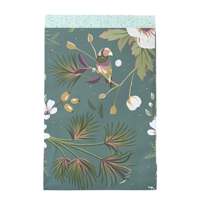 Geschenktüte mit Blumen und Vögel als Motiv.
