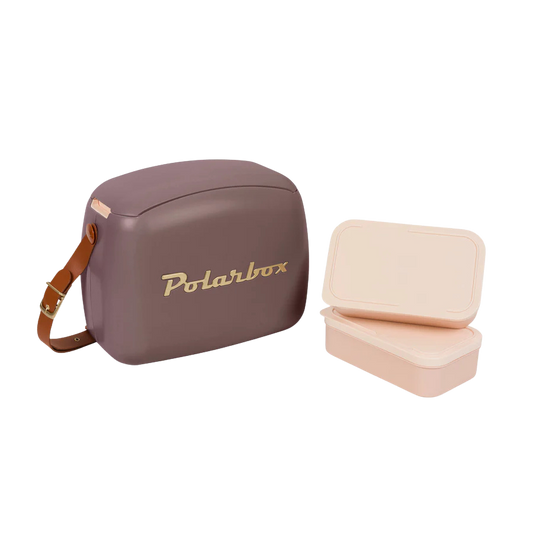 Kühltasche inkl. zwei Lunchboxen im Vintage Look in Malve und braunem Ledergurt. 