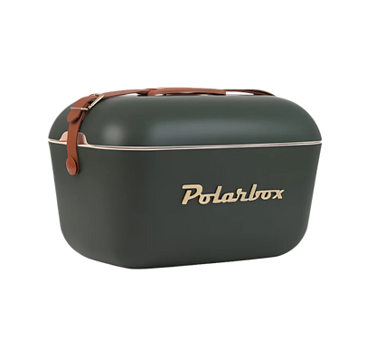 Kühltasche in Waldgrün und braunem Ledergurt. Vintage Style und goldener Aufschrift Polarbox.