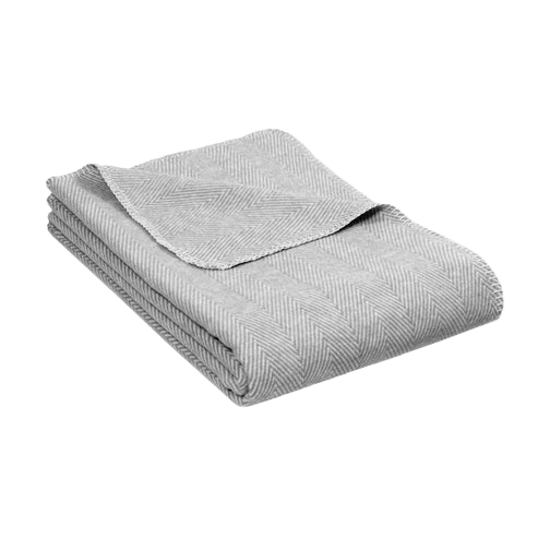 Kuscheldecke Finn von Riema in Fischgrät hellgrau. 