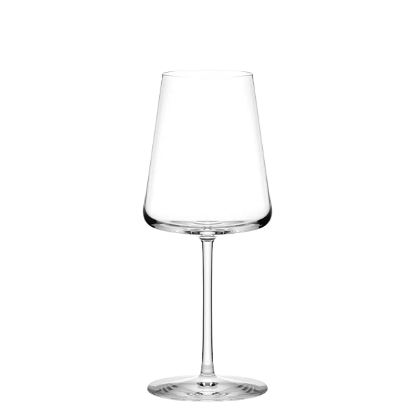 Weißweinglas in puristischer Form.