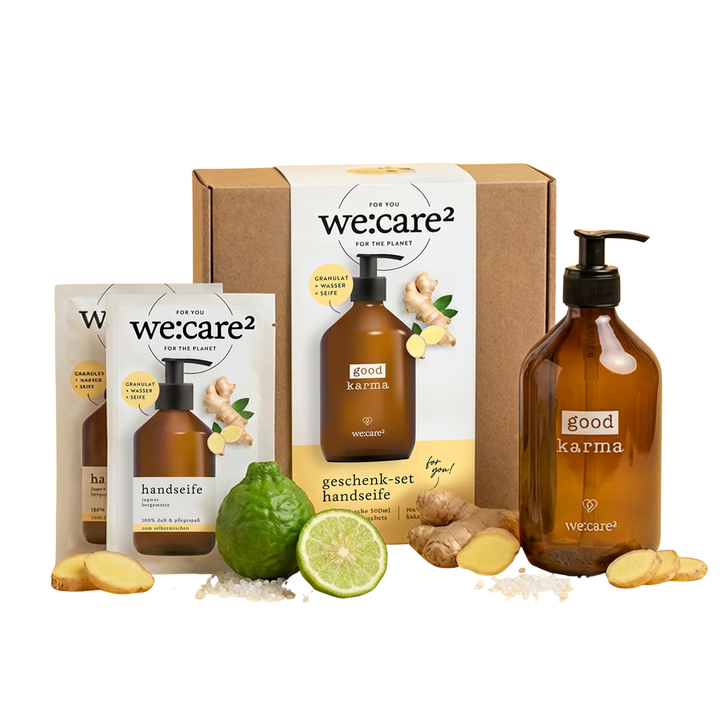 Geschenkset mit Naturseife zum Befüllen. Eine braune Glasflasche zum Pumpen und zwei Tüten Seifenpulver zum Anrühren mit Wasser. 