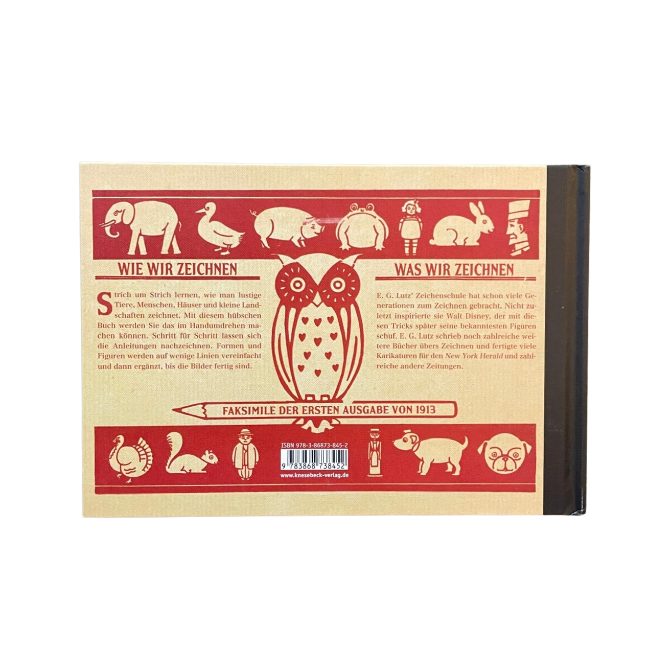 Zeichenlernbuch mit einer großen Eule, sitzend auf einem Stift und oben und untern rote Streifen mit verschiedenen Tieren darauf.