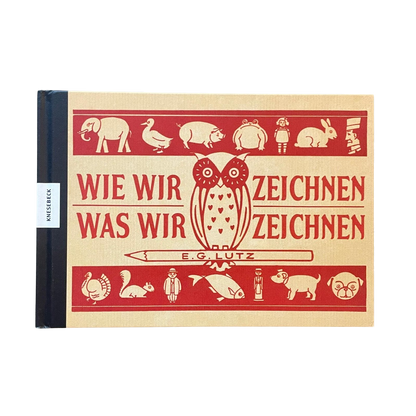 Zeichenlernbuch mit einer großen Eule, sitzend auf einem Stift und oben und untern rote Streifen mit verschiedenen Tieren darauf.