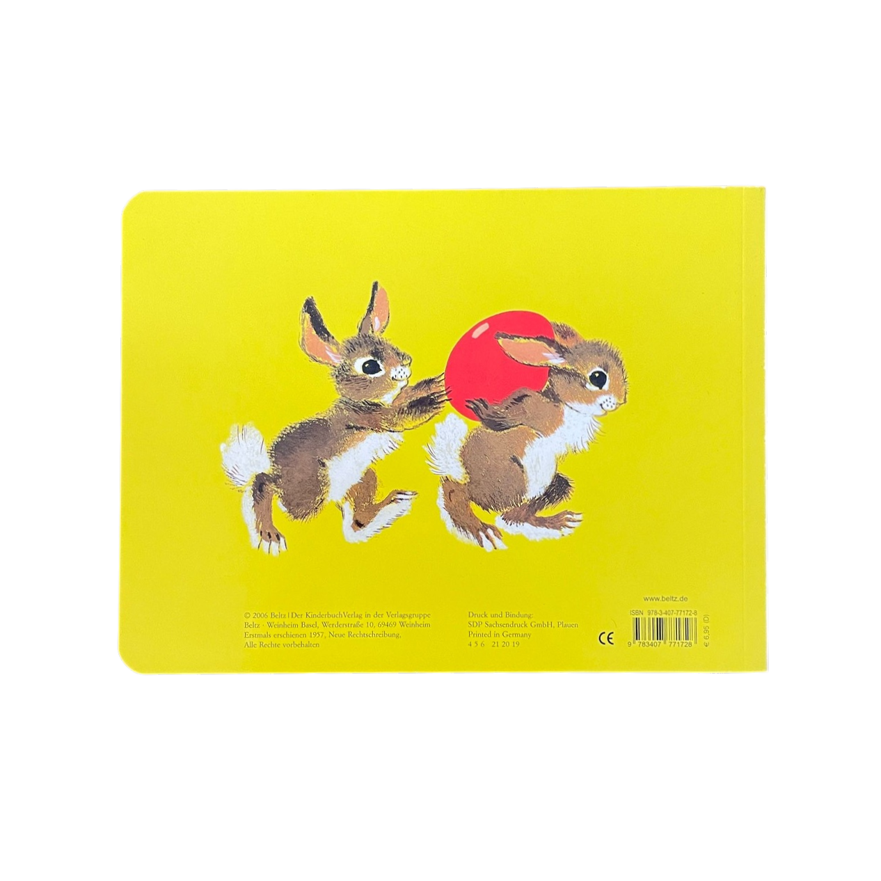 brauner hase mit korb voller bunter ostereier